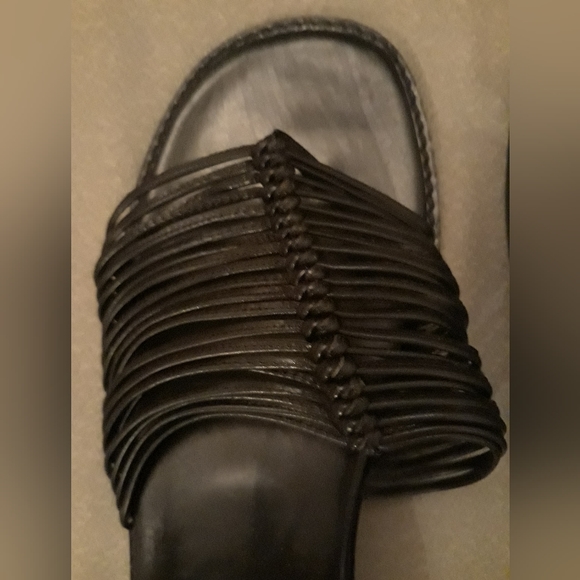 GOTTA GO! Beautiful vaneli black women's flat shoes NEW (other) - Picture 2 of 4